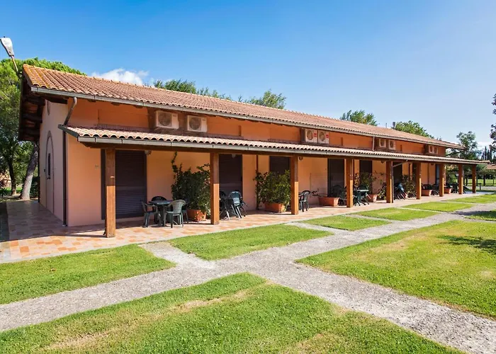 Borgo San Antonio & Borgo San Giuseppe By La Principina アパートホテル 4*