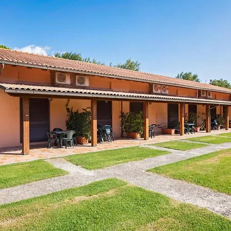 Borgo San Antonio & Borgo San Giuseppe By La Principina Aparthotel 4*